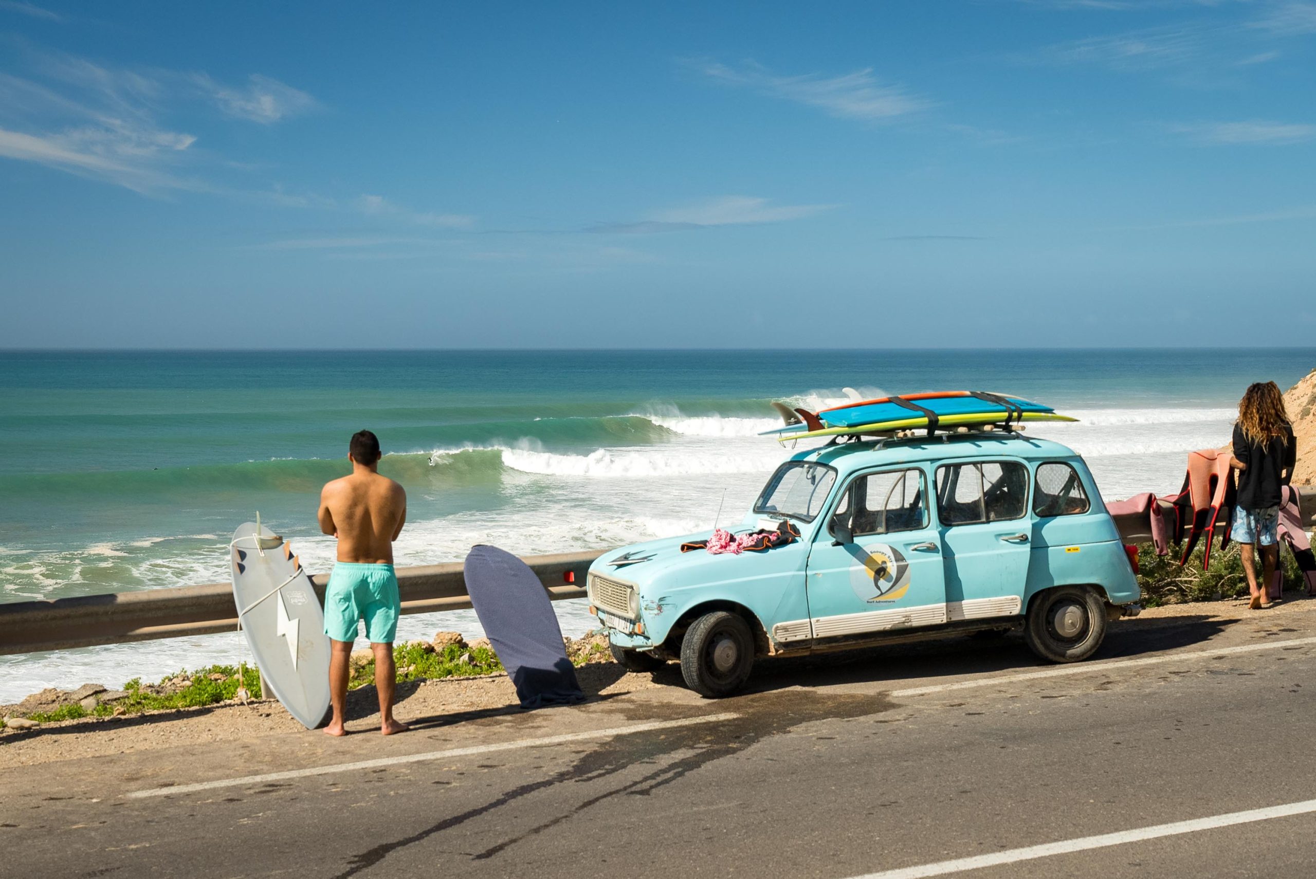 Scoping out the waves in Morocco 2023 // Alan Van Gysen / Red Bull Content Pool // SI202310310197 // Usage for editorial use only //