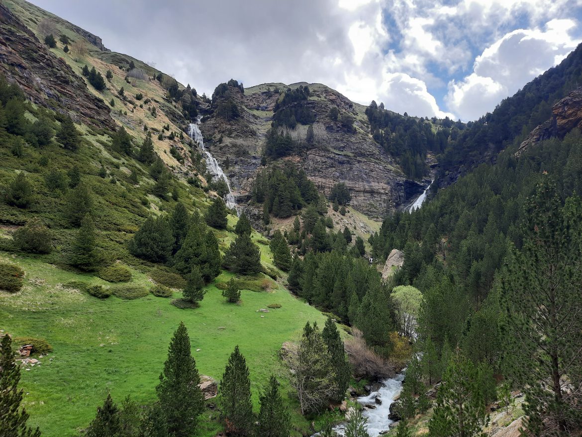 Ruta de las 3 Cascadas de Ardonés. Rutas más populares de España @Noe Calde (Wikiloc)