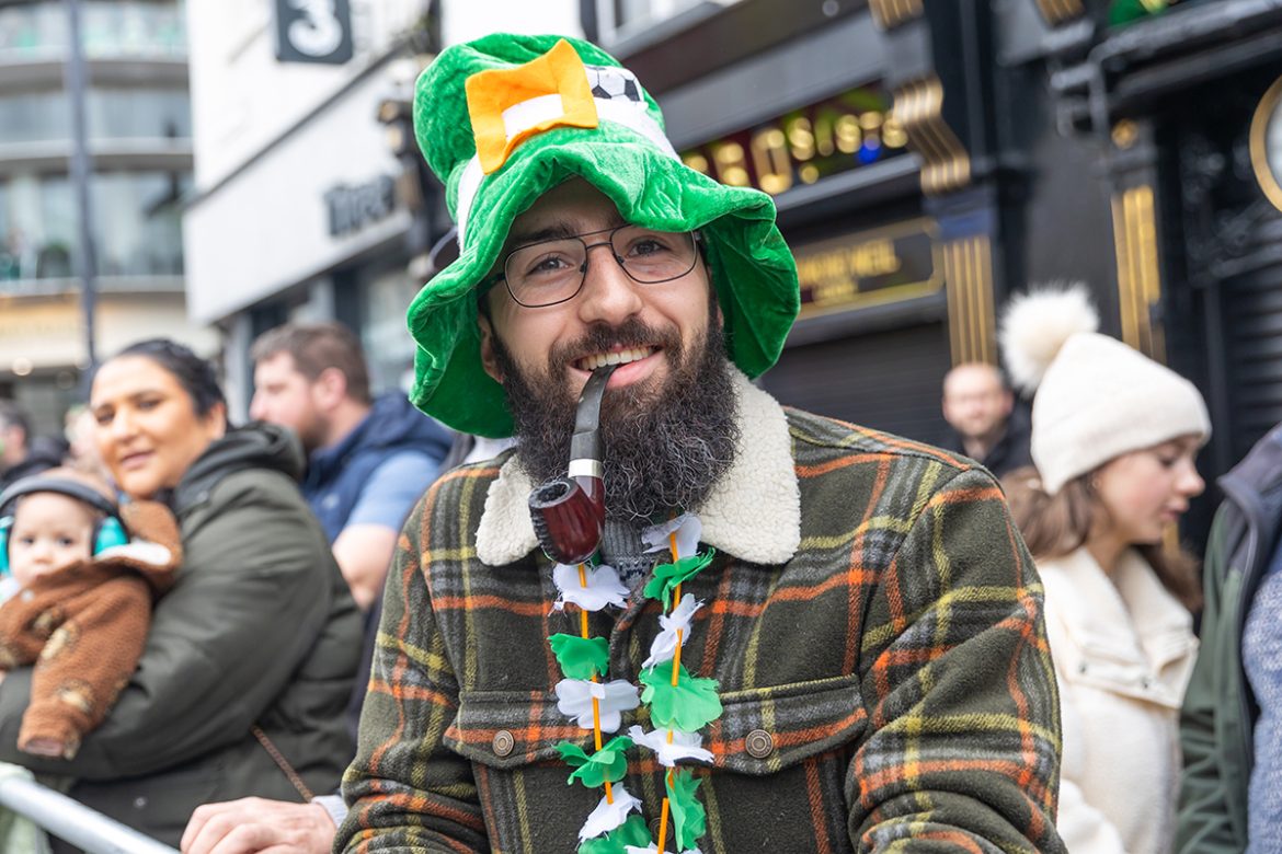 2024, desfile San Patricio en Sligo - Donal Hackett