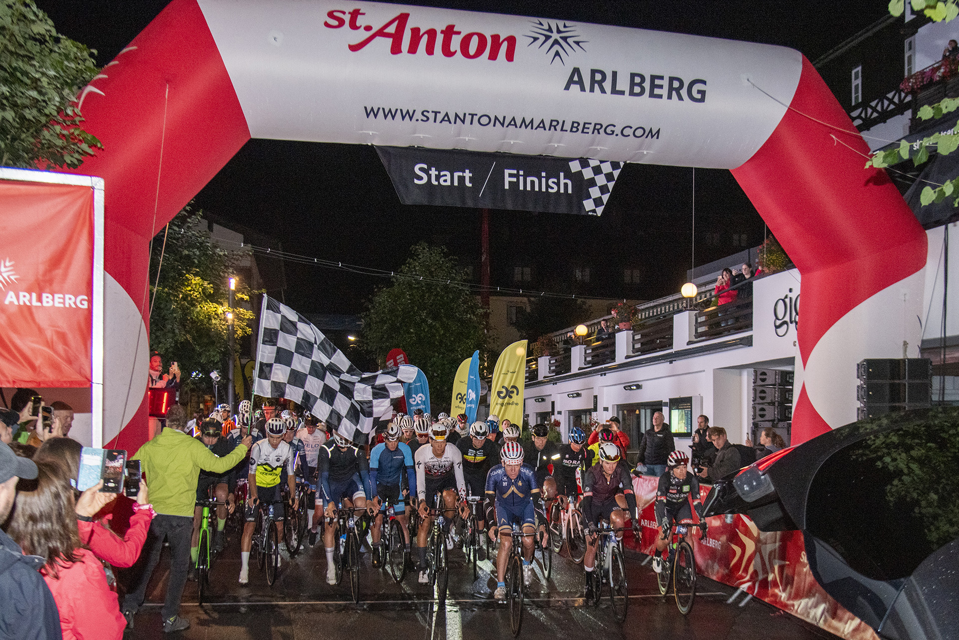 ARLBERG Giro: Un Desafío Ciclístico en el Corazón de los Alpes